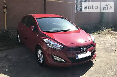 Хэтчбек Hyundai i30 2013 в Харькове