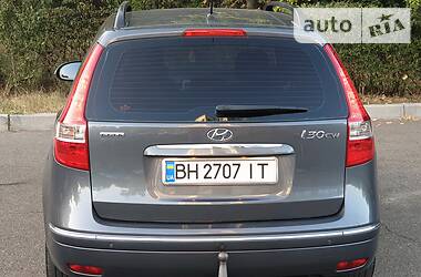 Универсал Hyundai i30 2009 в Одессе