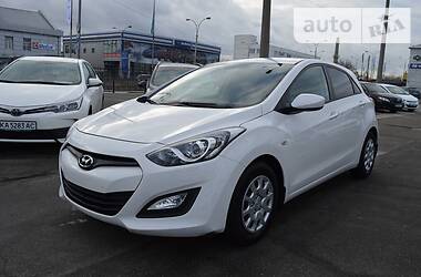 Хэтчбек Hyundai i30 2014 в Киеве