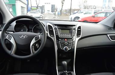 Хетчбек Hyundai i30 2014 в 