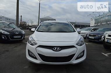 Хэтчбек Hyundai i30 2014 в Киеве