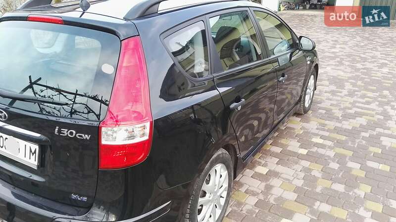 Універсал Hyundai i30 2011 в Мостиській фото 3 Універсал Hyundai i30 2011 в Мостиській