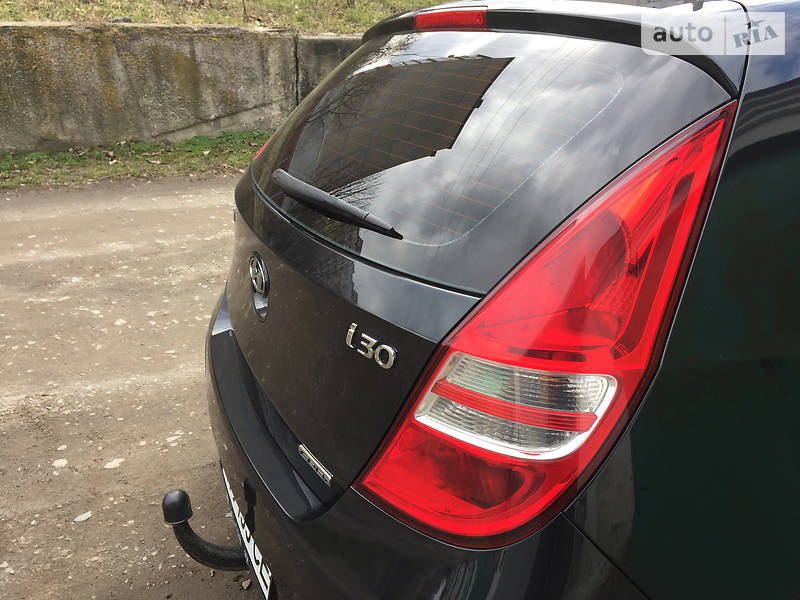 Хетчбек Hyundai i30 2010 в Рівному фото 13 Хетчбек Hyundai i30 2010 в Рівному
