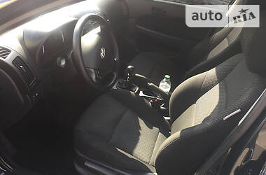 Хетчбек Hyundai i30 2010 в 