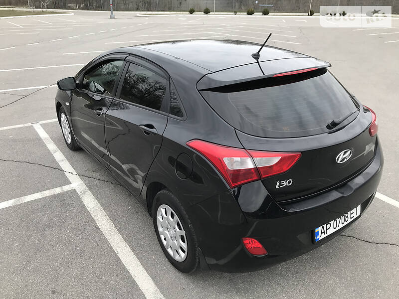 Хэтчбек Hyundai i30 2013 в Запорожье