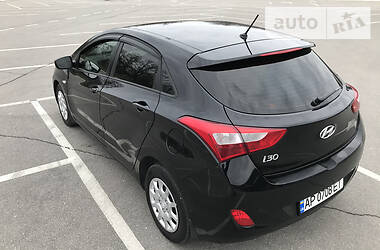 Хетчбек Hyundai i30 2013 в 