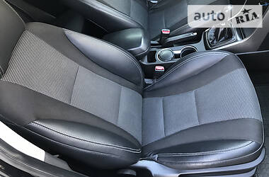 Хетчбек Hyundai i30 2013 в 