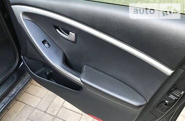 Хетчбек Hyundai i30 2013 в 