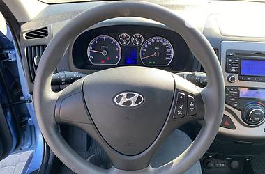 Универсал Hyundai i30 2011 в Радивилове