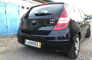 Хетчбек Hyundai i30 2009 в 