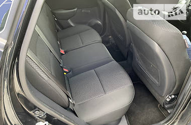 Хетчбек Hyundai i30 2010 в 