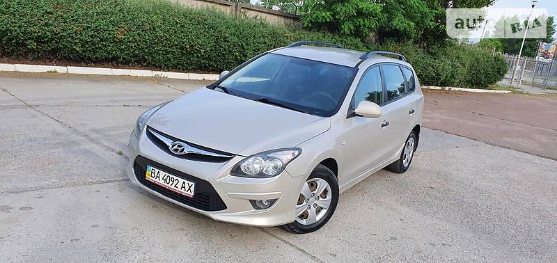 Универсал Hyundai i30 2011 в Кропивницком