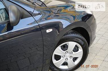 Хэтчбек Hyundai i30 2010 в Ивано-Франковске