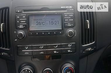 Хетчбек Hyundai i30 2010 в 