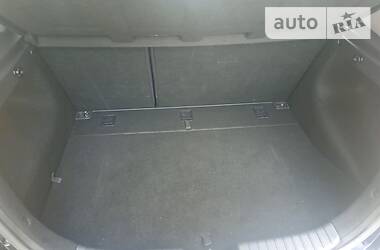 Хетчбек Hyundai i30 2010 в 