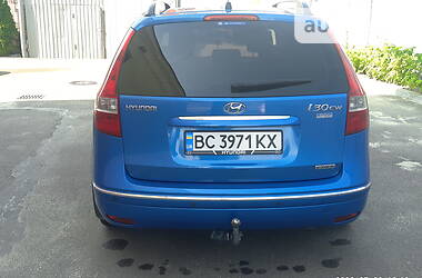 Универсал Hyundai i30 2010 в Львове