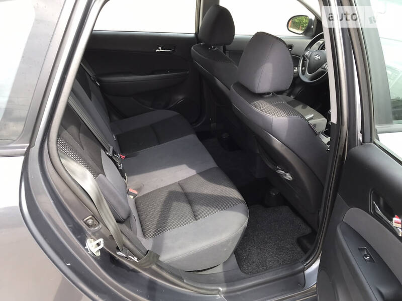 Универсал Hyundai i30 2010 в Бердичеве