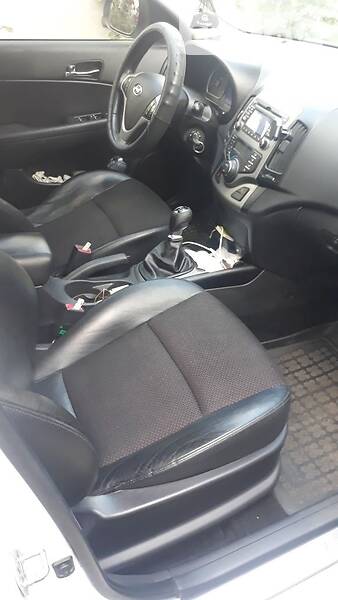 Універсал Hyundai i30 2010 в Борисполі фото 18 Універсал Hyundai i30 2010 в Борисполі