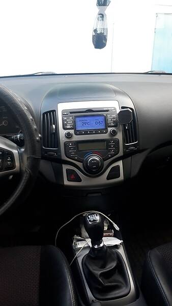 Універсал Hyundai i30 2010 в Борисполі фото 28 Універсал Hyundai i30 2010 в Борисполі