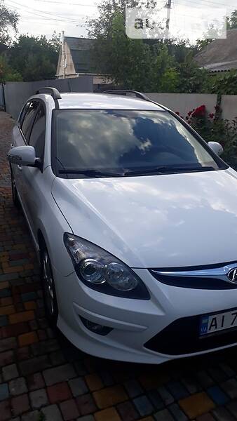 Універсал Hyundai i30 2010 в Борисполі фото 22 Універсал Hyundai i30 2010 в Борисполі