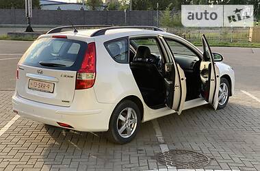 Універсал Hyundai i30 2012 в 