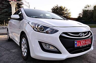 Универсал Hyundai i30 2015 в Харькове