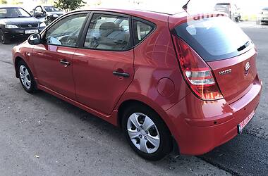 Хэтчбек Hyundai i30 2011 в Херсоне