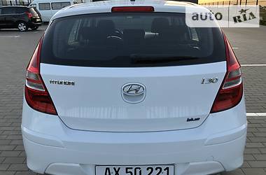 Хэтчбек Hyundai i30 2011 в Луцке