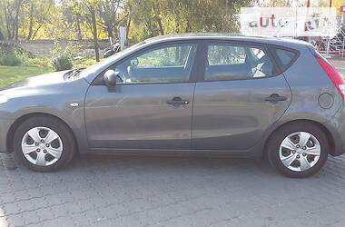 Хэтчбек Hyundai i30 2009 в Виннице