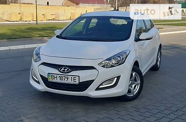 Хэтчбек Hyundai i30 2012 в Измаиле