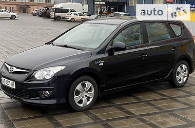 Универсал Hyundai i30 2010 в Виннице