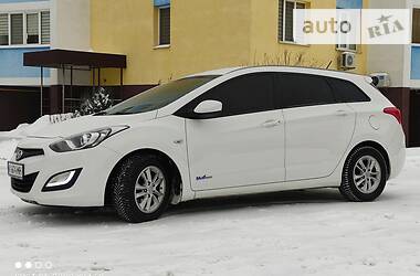 Универсал Hyundai i30 2012 в Киеве