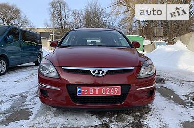 Універсал Hyundai i30 2009 в Рівному