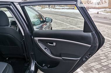 Универсал Hyundai i30 2015 в Луцке