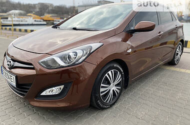 Хэтчбек Hyundai i30 2012 в Одессе