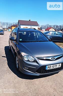 Универсал Hyundai i30 2010 в Виннице