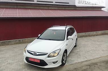 Универсал Hyundai i30 2011 в Звенигородке