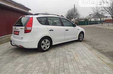 Универсал Hyundai i30 2011 в Звенигородке