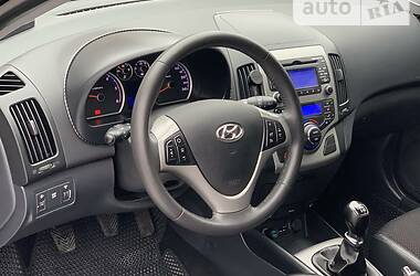 Универсал Hyundai i30 2010 в Виннице