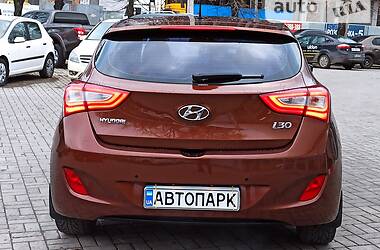 Хэтчбек Hyundai i30 2012 в Днепре