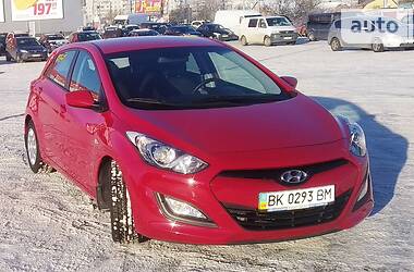 Хэтчбек Hyundai i30 2013 в Ровно