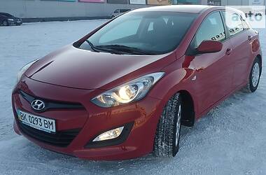 Хэтчбек Hyundai i30 2013 в Ровно