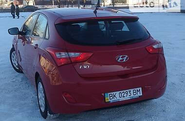 Хэтчбек Hyundai i30 2013 в Ровно