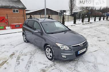 Универсал Hyundai i30 2010 в Виннице