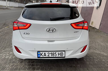 Хэтчбек Hyundai i30 2013 в Киеве