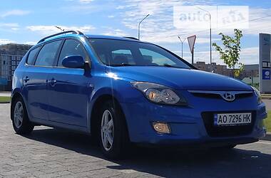 Универсал Hyundai i30 2009 в Ужгороде