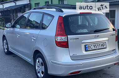 Универсал Hyundai i30 2012 в 
