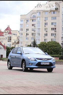 Седан Hyundai i30 2011 в Києві