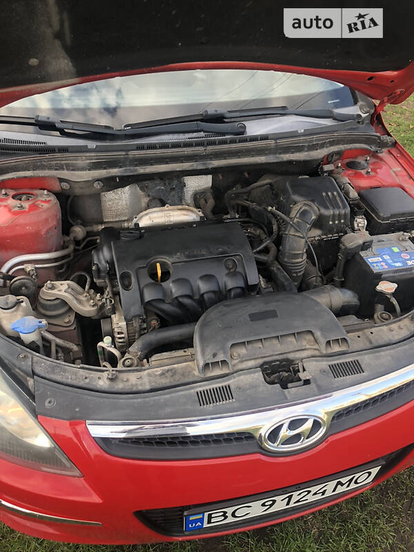 Універсал Hyundai i30 2009 в Шептицькому