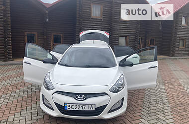 Хэтчбек Hyundai i30 2013 в Виннице